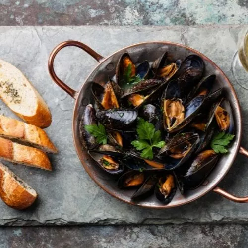 Adriatic Mussels with toasted bread